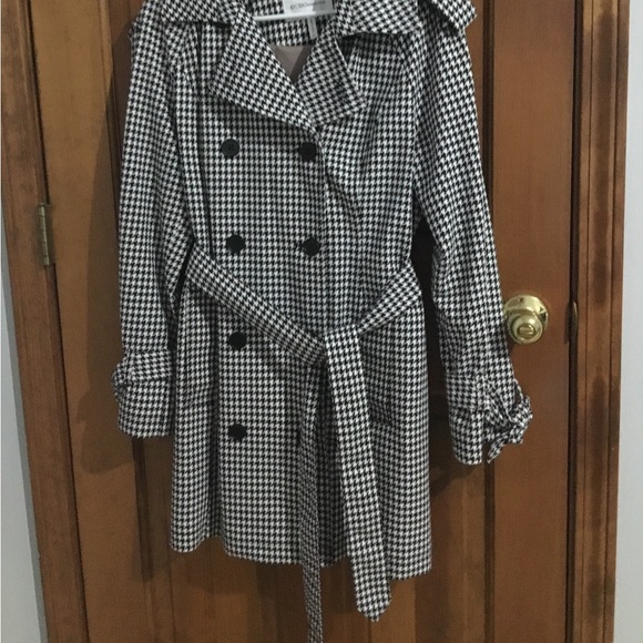 BCBG Houndstooth Trench Jacket - Picture 1 of 7